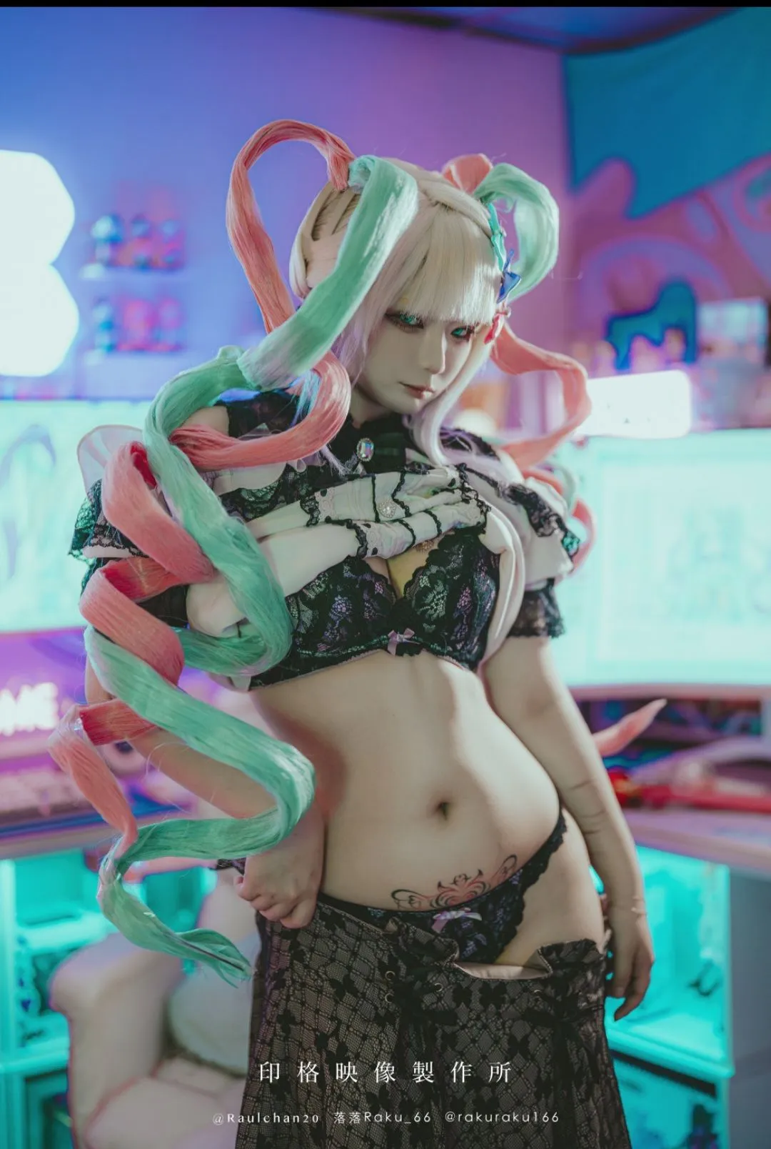 图片[3]-【COSPLAY】落落 – 升天（超天酱） [48P]【500M】-嘤嘤怪之家
