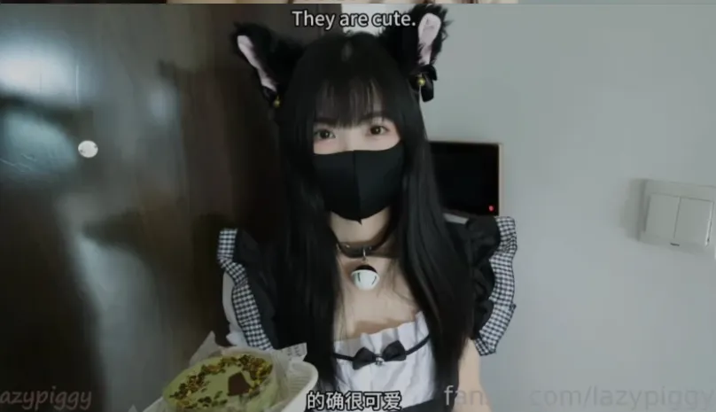 [COS/中文/步兵] 推特福利姬：lazypiggy懒懒猪 10月订阅：猫娘女仆 步兵带字幕 [900M]-嘤嘤怪之家